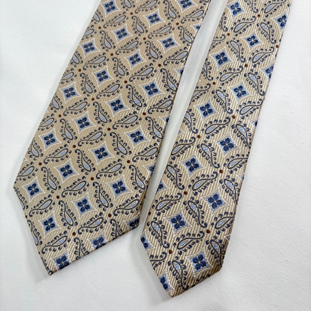Daniel Cremieux Tie Tan Blue Paisley Geometric Silk Signature Collection USA
